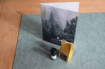 olio-essenziale-di-pino-cembro.jpg